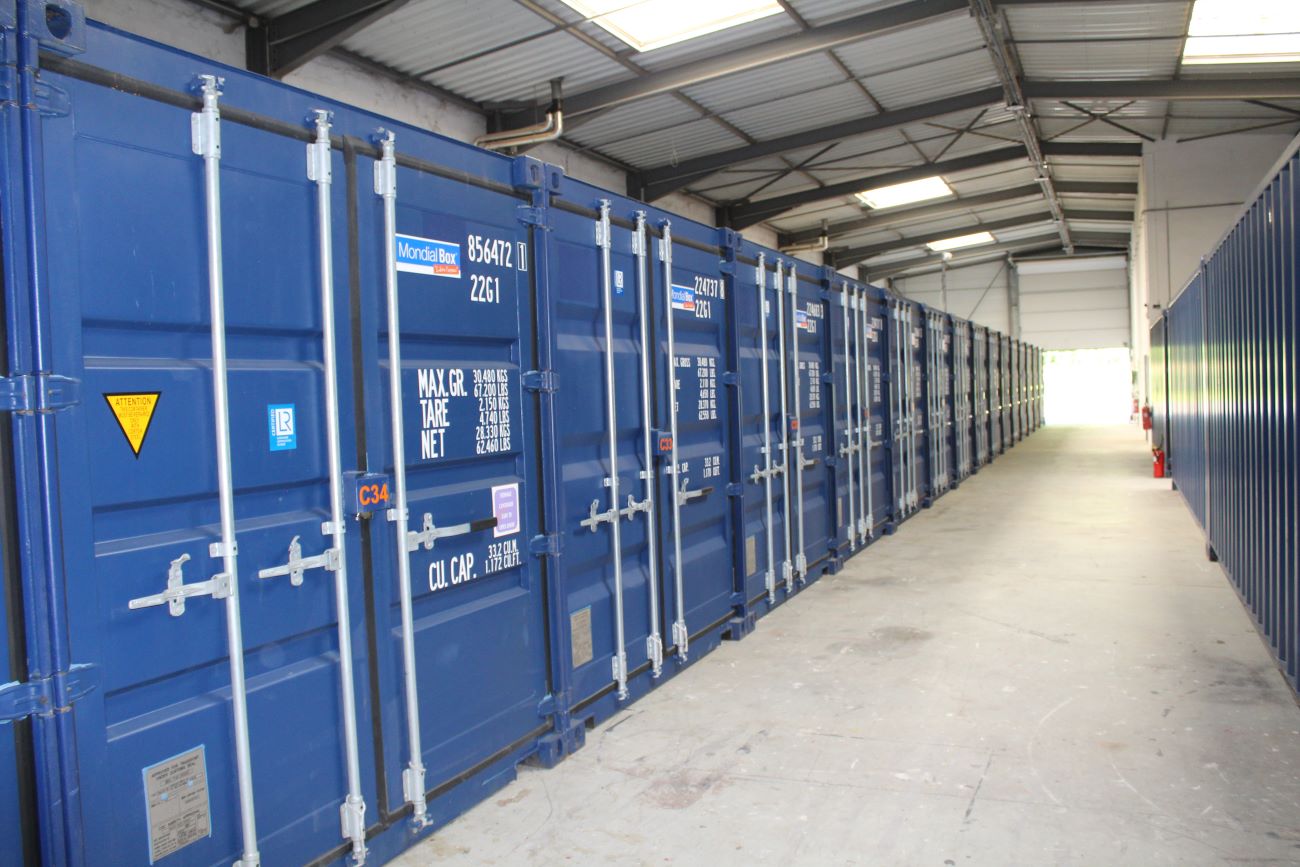 Intérieur garde-meuble Crécy-la-Chapelle